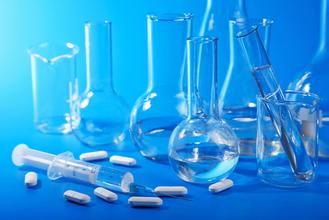 新版药典健全了药品及辅料标准体系，自2015年12月1日起实施