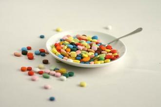 药用辅料市场规模增加，增长速度较快